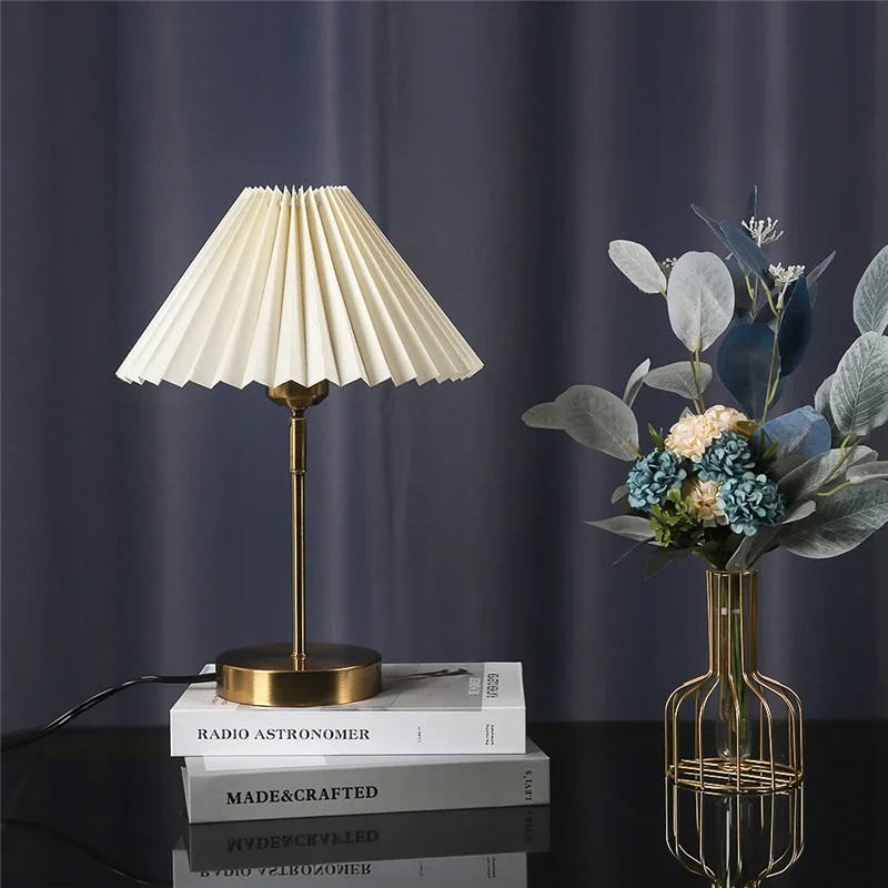 Moderne lampade da tavolo pieg - Lava Lamp Desktop recensione e prezzo