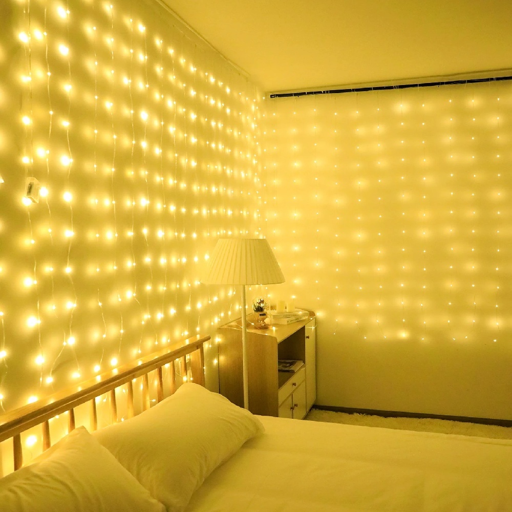 Luci a tenda LED da 3/6m con U - Fairy Light Curtain recensione e prezzo